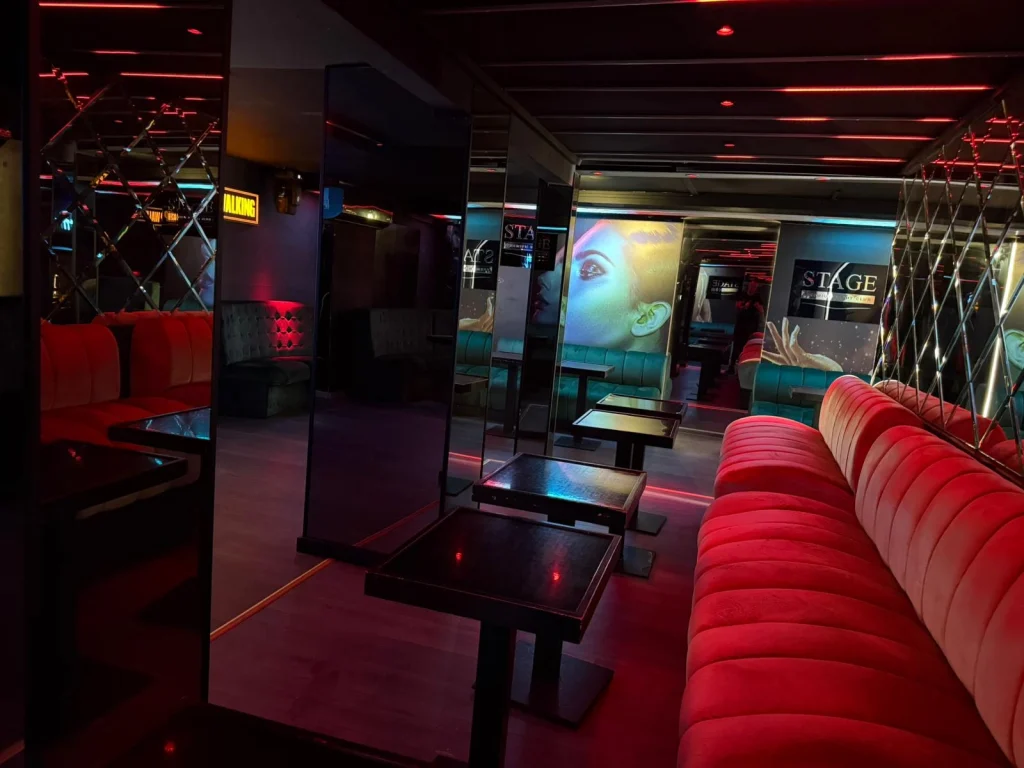 KLUB STAGE 18